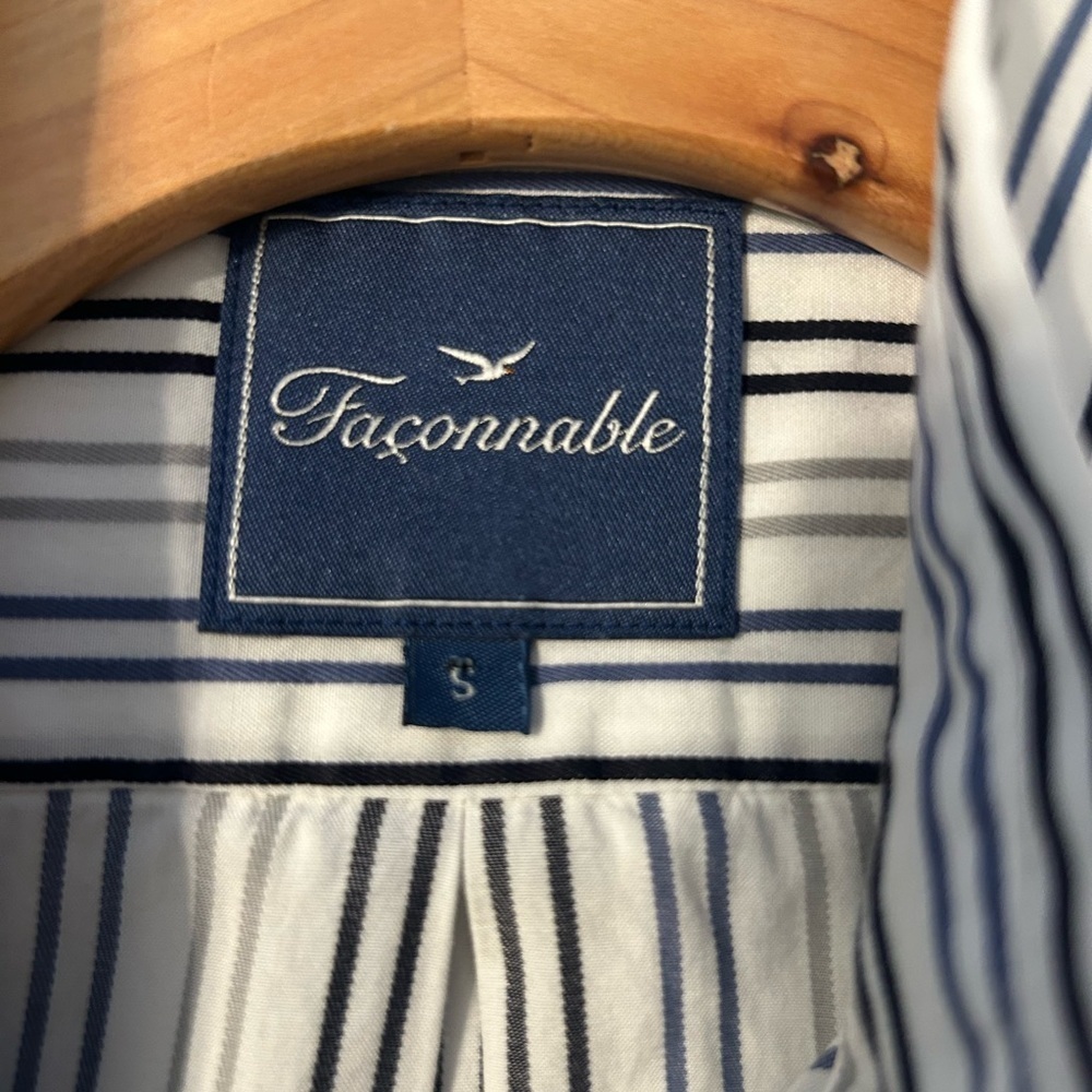 Façonnable Men’s Striped Button-Down Shirt | Size Small | Like New - Picture 6 of 8